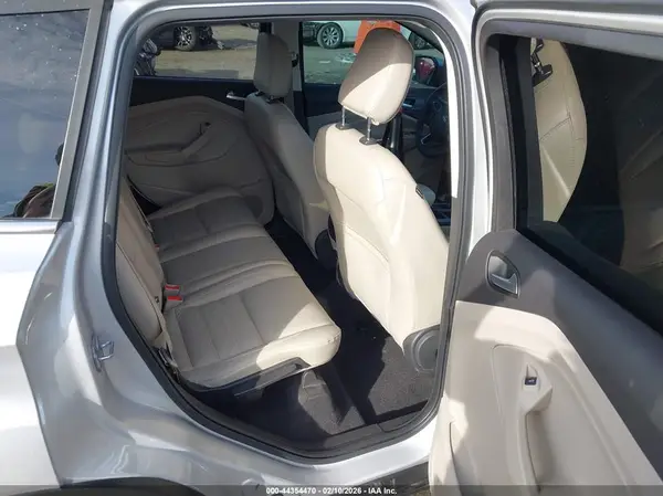 1FMCU0HD7JUC41228 2018 FORD ESCAPE - Image 8