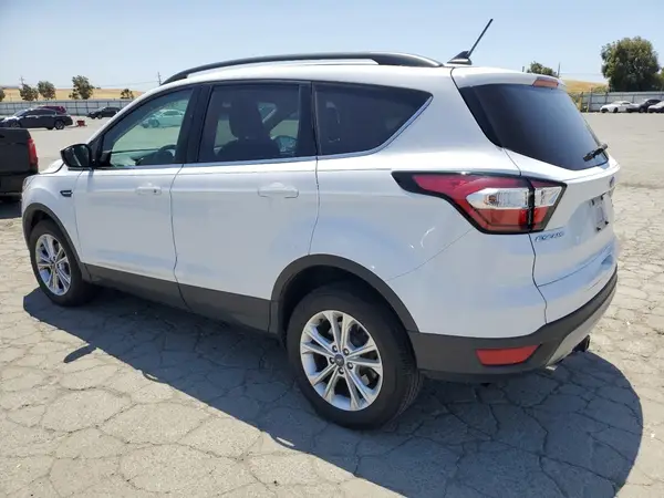 1FMCU0HD7JUD20611 2018 FORD ESCAPE - Image 2
