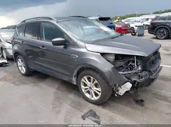 1FMCU0HD7KUA10640 2019 FORD ESCAPE