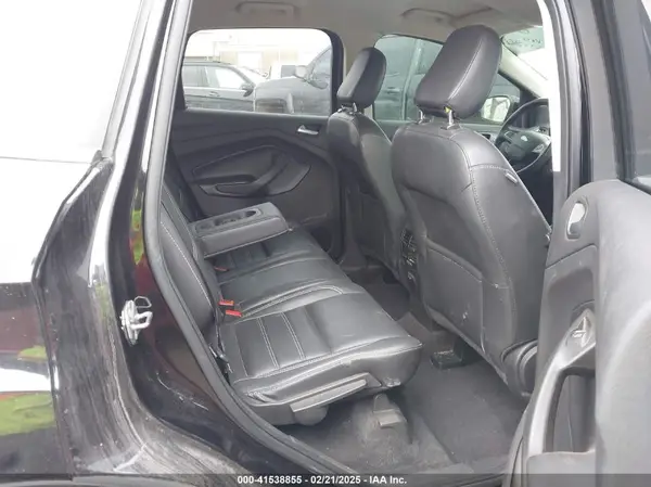 1FMCU0HD7KUB00659 2019 FORD ESCAPE - Image 8