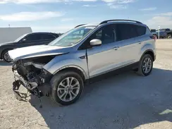 1FMCU0HD7KUB95823 2019 FORD ESCAPE