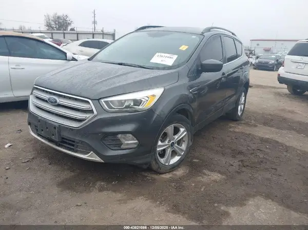 1FMCU0HD7KUC25919 2019 FORD ESCAPE - Image 2