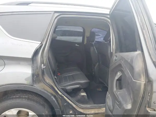 1FMCU0HD7KUC25919 2019 FORD ESCAPE - Image 8