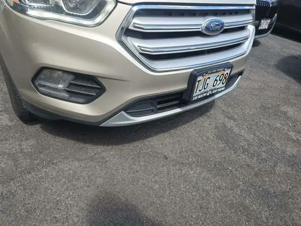 1FMCU0HD8JUA75804 2018 FORD ESCAPE - Image 1