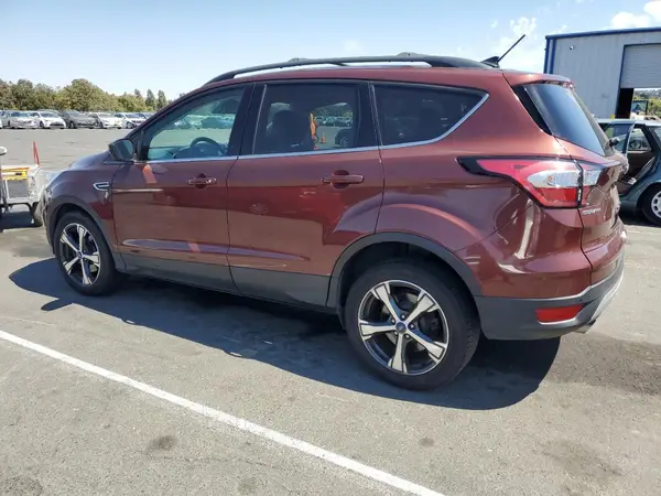 1FMCU0HD8JUA86530 2018 FORD ESCAPE - Image 2