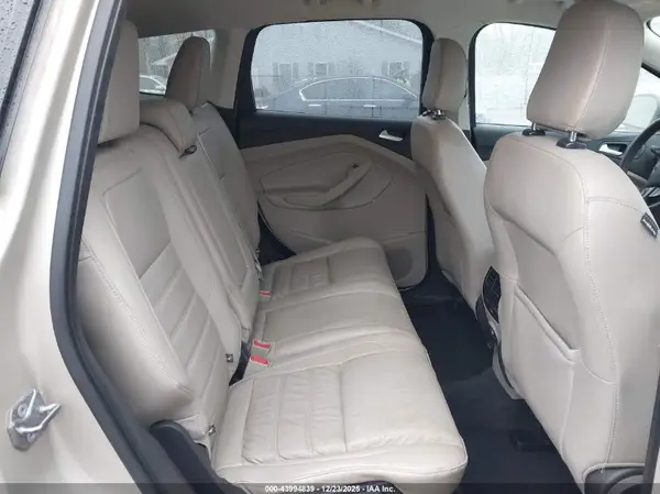 1FMCU0HD8JUB07179 2018 FORD ESCAPE - Image 8