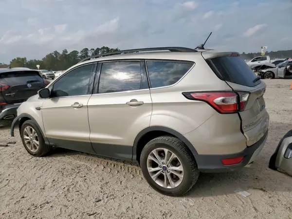 1FMCU0HD8JUB27271 2018 FORD ESCAPE - Image 2