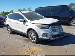 1FMCU0HD8JUB67561 2018 FORD ESCAPE