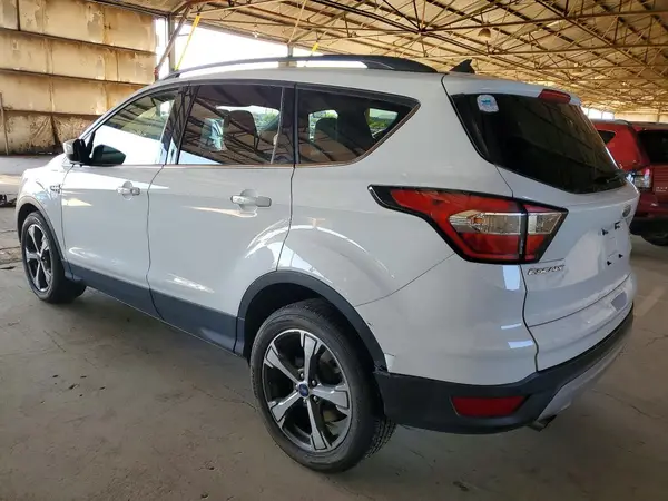 1FMCU0HD8JUB74042 2018 FORD ESCAPE - Image 2