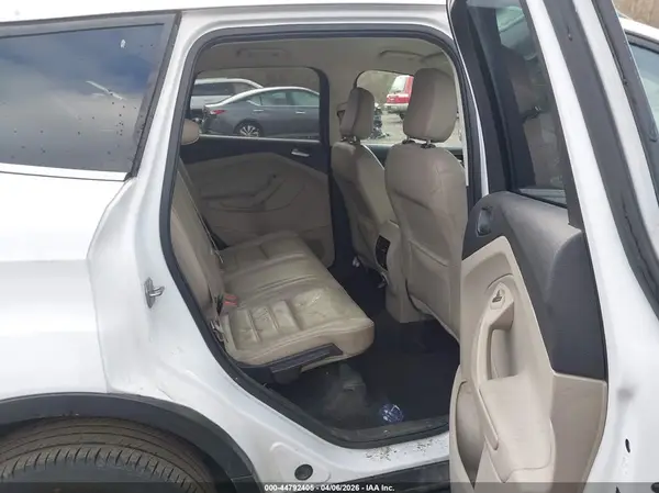 1FMCU0HD8JUC20551 2018 FORD ESCAPE - Image 8