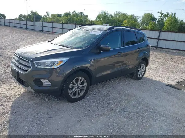 1FMCU0HD8JUC34899 2018 FORD ESCAPE - Image 2