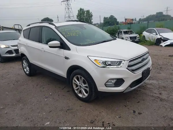 1FMCU0HD8JUC42503 2018 FORD ESCAPE - Image 1