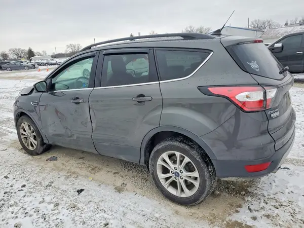 1FMCU0HD8JUC79339 2018 FORD ESCAPE - Image 2