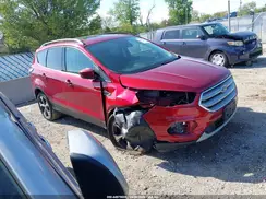 1FMCU0HD8JUD01209 2018 FORD ESCAPE