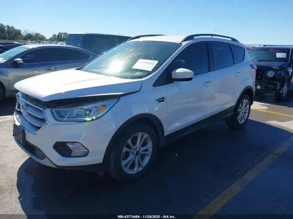1FMCU0HD8KUA34686 2019 FORD ESCAPE - Image 2