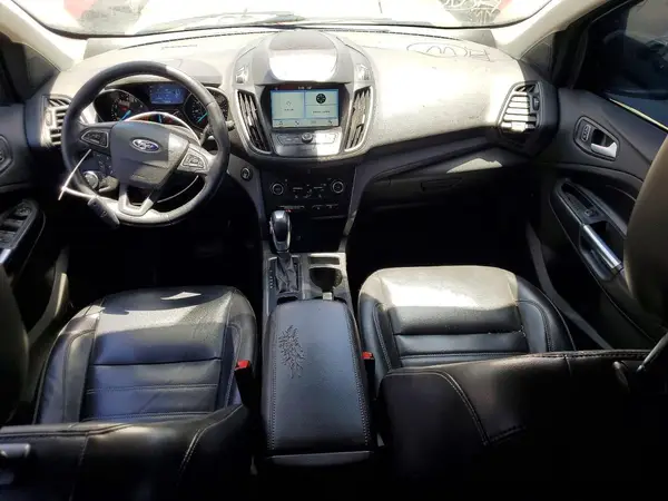 1FMCU0HD8KUB05319 2019 FORD ESCAPE - Image 8