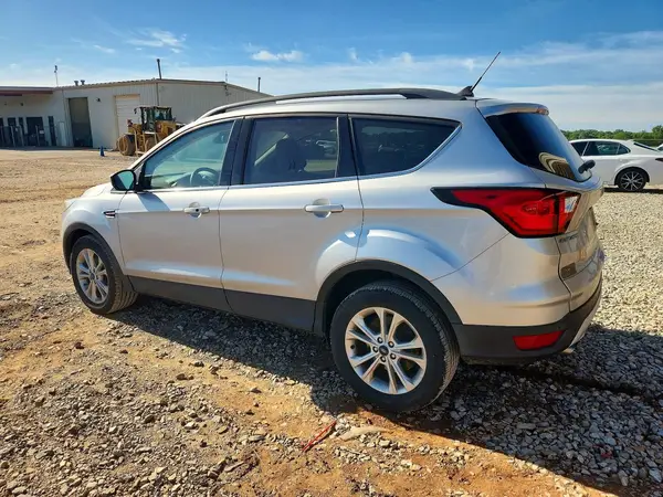 1FMCU0HD8KUB30883 2019 FORD ESCAPE - Image 2