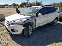1FMCU0HD8KUB99752 2019 FORD ESCAPE