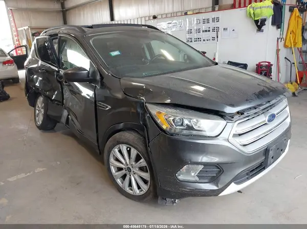 1FMCU0HD8KUC47637 2019 FORD ESCAPE - Image 1