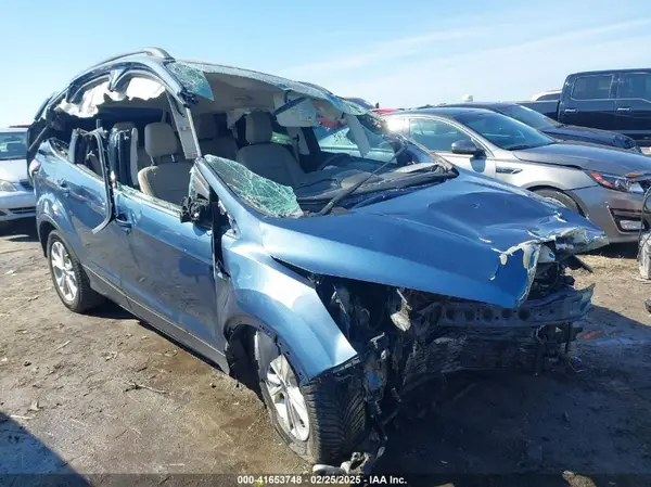 1FMCU0HD9JUA21458 2018 FORD ESCAPE - Image 1
