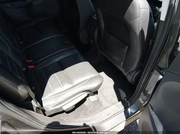 1FMCU0HD9JUA24330 2018 FORD ESCAPE - Image 8