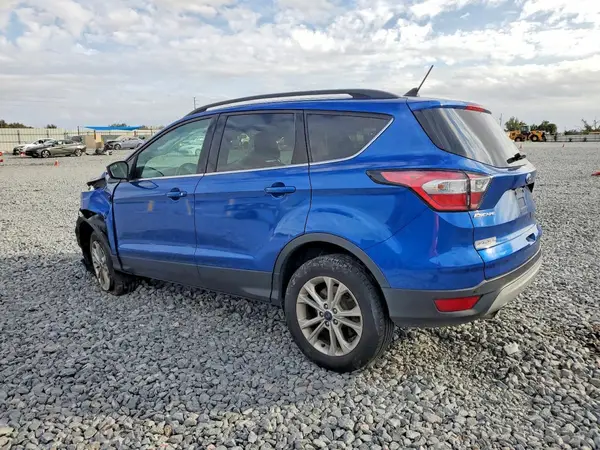 1FMCU0HD9JUA61054 2018 FORD ESCAPE - Image 2
