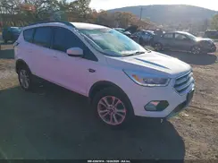 1FMCU0HD9JUA68599 2018 FORD ESCAPE