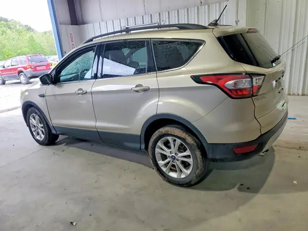 1FMCU0HD9JUA81983 2018 FORD ESCAPE - Image 2