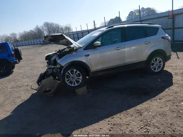 1FMCU0HD9JUB11953 2018 FORD ESCAPE - Image 2