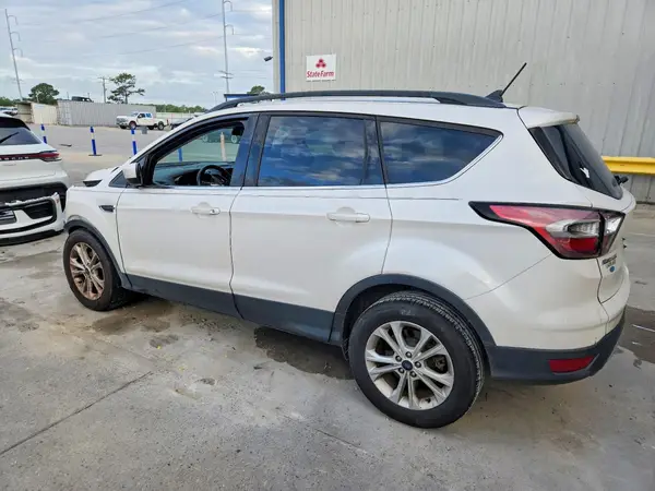 1FMCU0HD9JUB20751 2018 FORD ESCAPE - Image 2