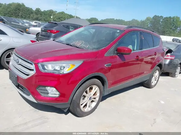 1FMCU0HD9JUB79301 2018 FORD ESCAPE - Image 2