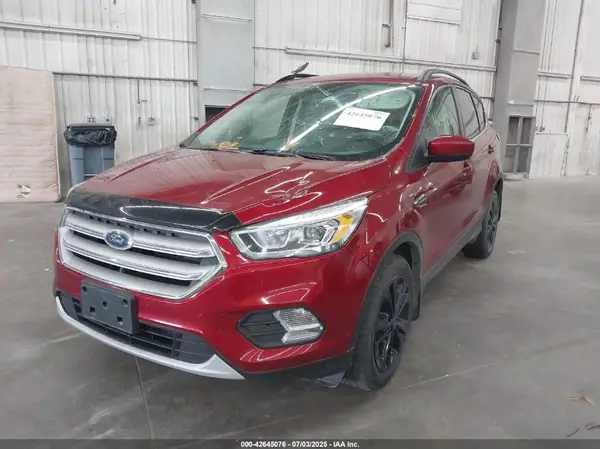 1FMCU0HD9JUB90573 2018 FORD ESCAPE - Image 2