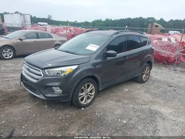 1FMCU0HD9JUC26455 2018 FORD ESCAPE - Image 2