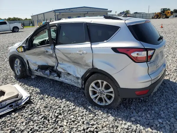 1FMCU0HD9JUD00750 2018 FORD ESCAPE - Image 2
