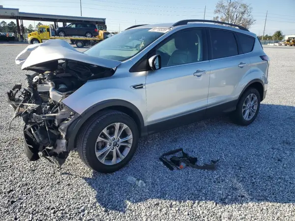 1FMCU0HD9JUD03180 2018 FORD ESCAPE - Image 1