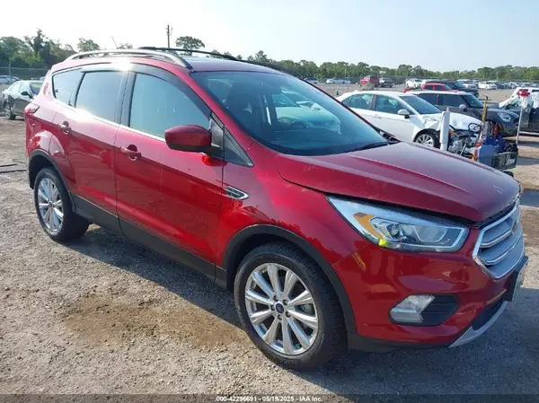 1FMCU0HD9KUA90314 2019 FORD ESCAPE - Image 1