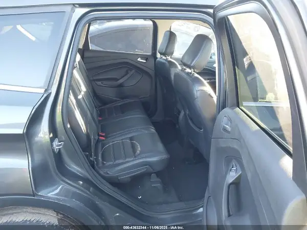 1FMCU0HD9KUB53833 2019 FORD ESCAPE - Image 8