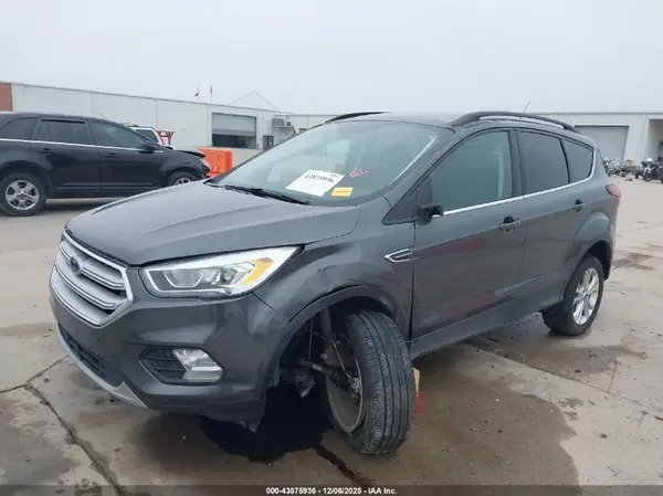1FMCU0HD9KUB66050 2019 FORD ESCAPE - Image 2