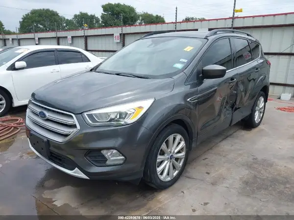 1FMCU0HD9KUB77842 2019 FORD ESCAPE - Image 2