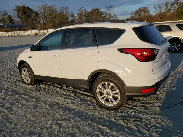 1FMCU0HD9KUC45413 2019 FORD ESCAPE - Image 2