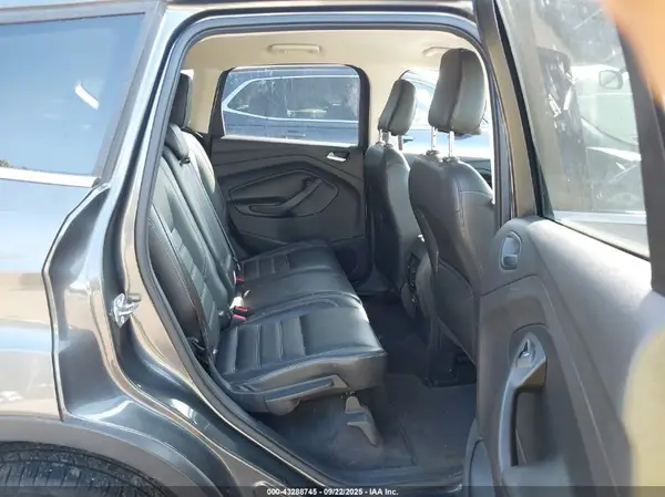 1FMCU0HDXJUA60267 2018 FORD ESCAPE - Image 8