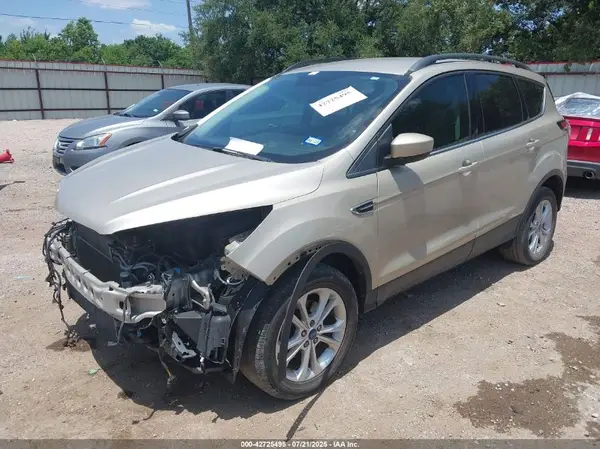 1FMCU0HDXJUA63833 2018 FORD ESCAPE - Image 2