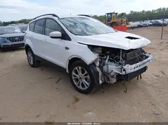 1FMCU0HDXJUB67495 2018 FORD ESCAPE
