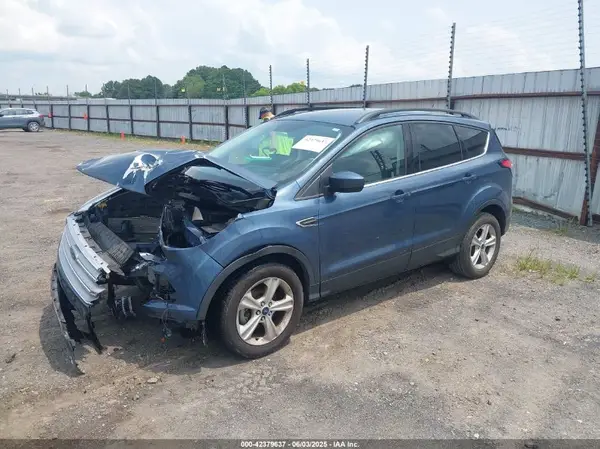1FMCU0HDXJUB67948 2018 FORD ESCAPE - Image 2