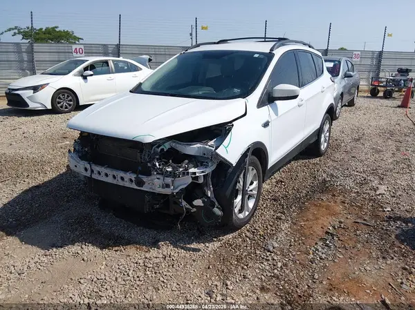 1FMCU0HDXJUD61363 2018 FORD ESCAPE - Image 2