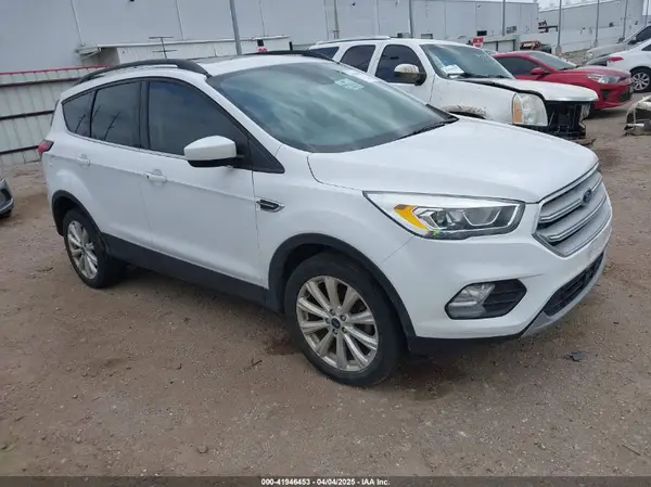 1FMCU0HDXKUB57261 2019 FORD ESCAPE - Image 1