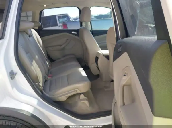 1FMCU0J90GUA28782 2016 FORD ESCAPE - Image 8