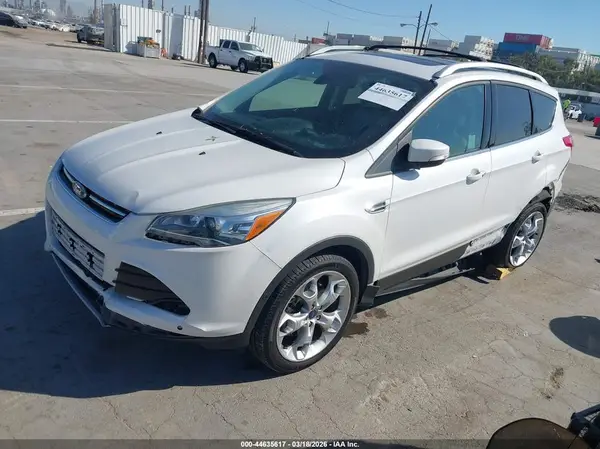 1FMCU0J90GUC43921 2016 FORD ESCAPE - Image 2