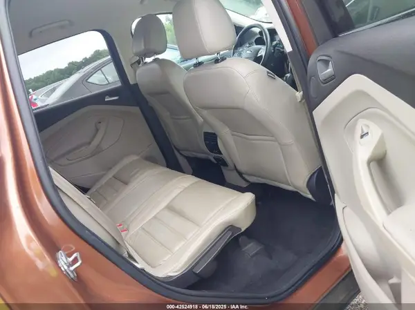 1FMCU0J90HUA02751 2017 FORD ESCAPE - Image 8