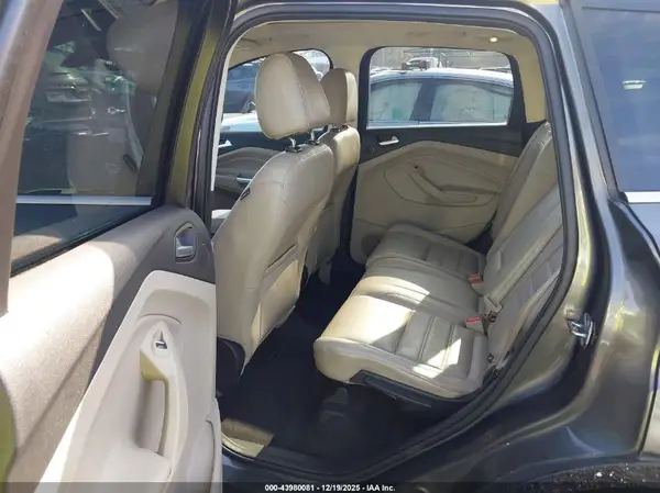 1FMCU0J90HUA04306 2017 FORD ESCAPE - Image 8